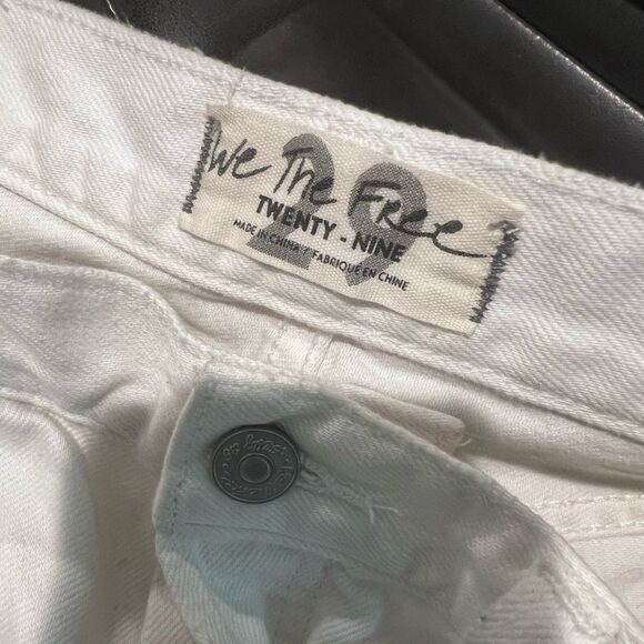 Free People White Distressed Raw Hem Denim Beach Jean Y2K Cut Off Shorts - Picture 13 of 13